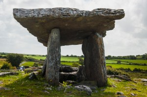 entrance to tomb Burren