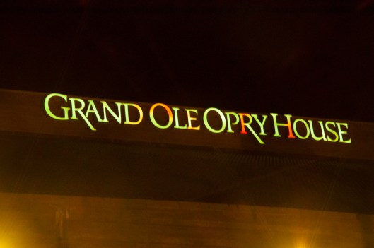 Grad Ole Opry sign
