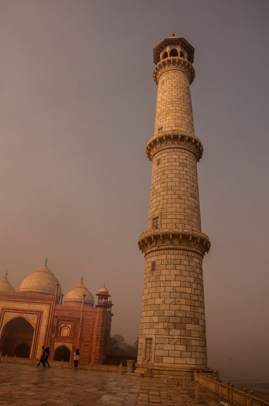 minaret-taj